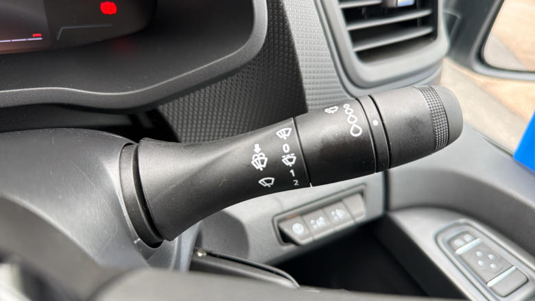 Renault Trafic Swb Diesel SL30 Blue dCi 130 Advance [Safety] Van